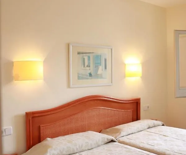 Aromar Apartamento *