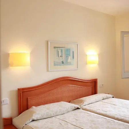 Aromar Апартаменты *